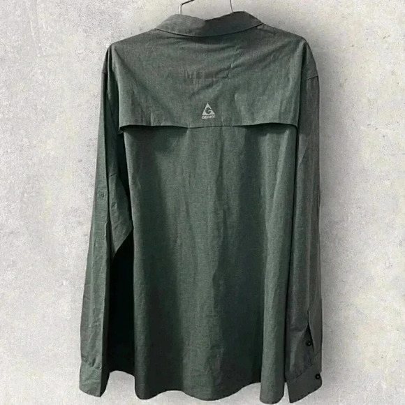 Lot of 2 Gerry performance vented button up shirts XXL zip front pocket NWOT - Picture 2 of 16